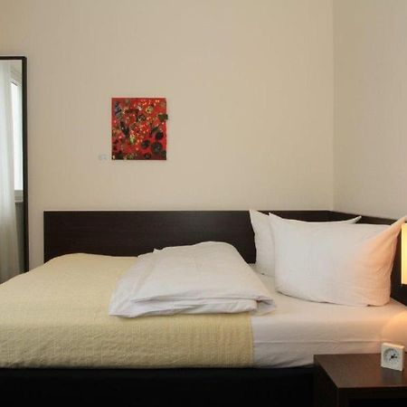 Hotel Luetzow Berlijn Buitenkant foto